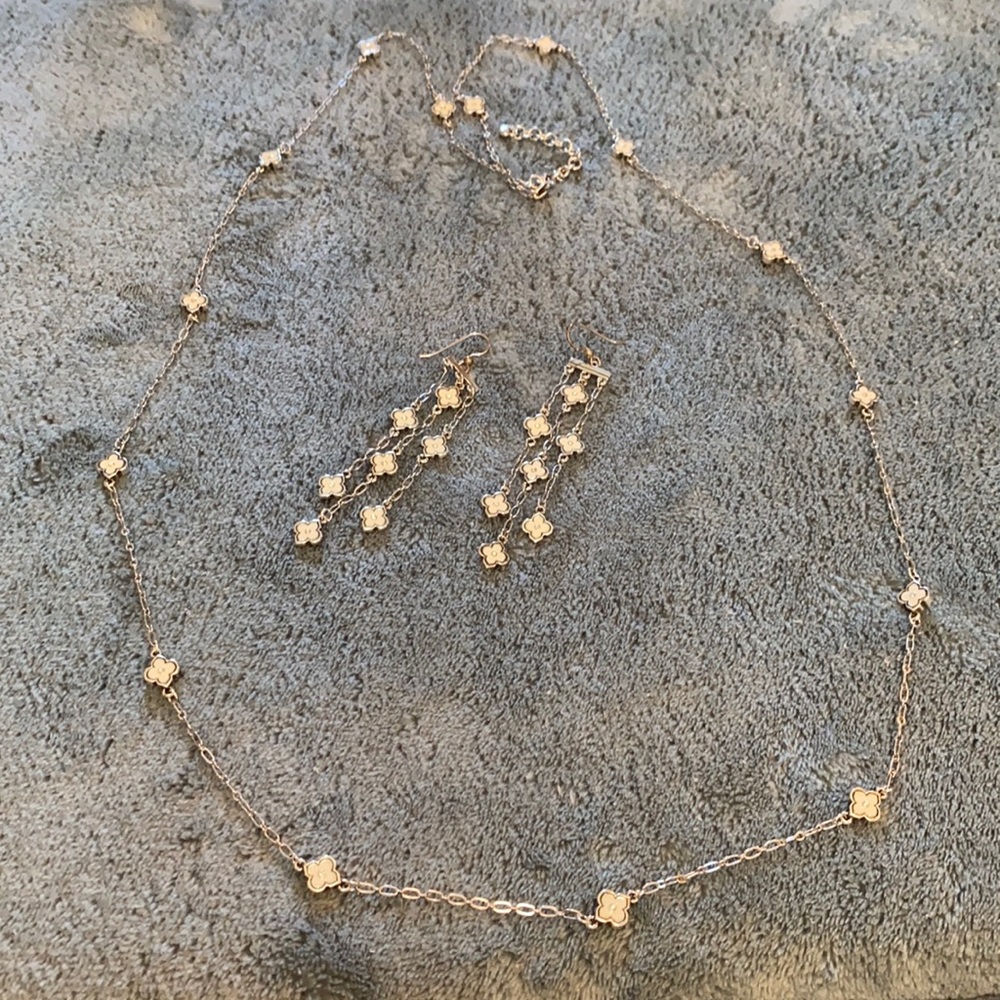 Brighton necklace and ear ring set